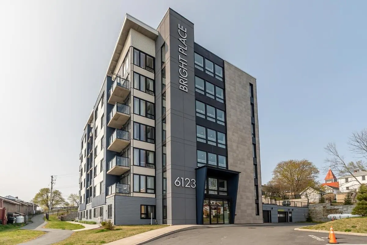 Spacious & Stylish Apt #1 With Ac Apartment Halifax